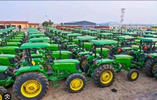 FG Distributes 2,000 Tractors to Boost Farming